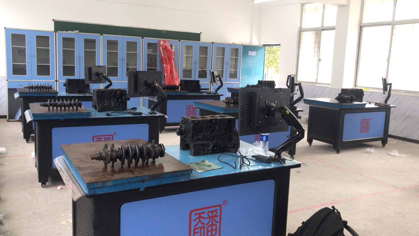 d9e80b0af7b75280d8306d3517f0606.jpg